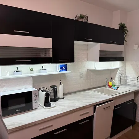 Lazy Days - 1br In Center Appartamento Varna