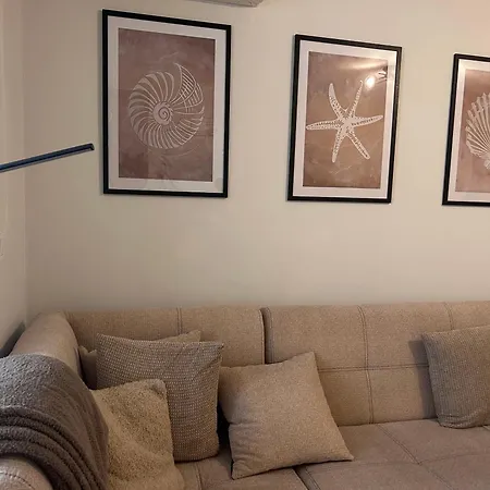 Lazy Days - 1br In Center וארנה