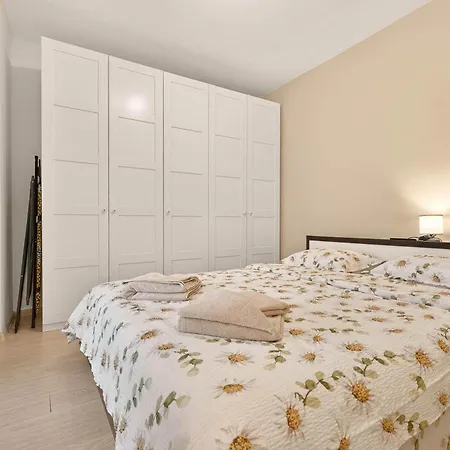 Lazy Days - 1br In Center Varna