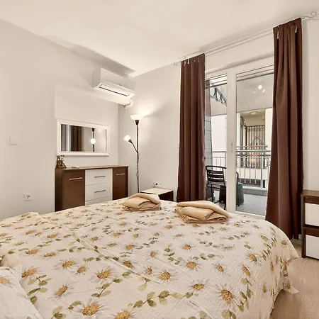 Lazy Days - 1br In Center Daire *