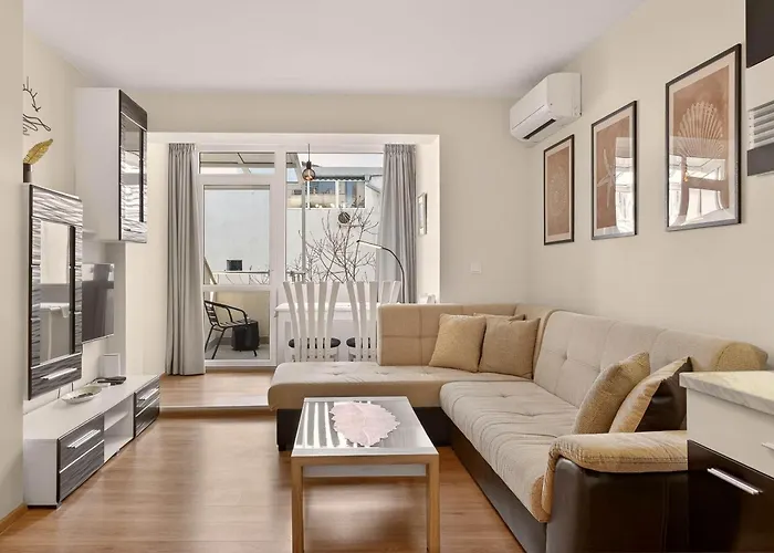 Lazy Days - 1br In Center Warna